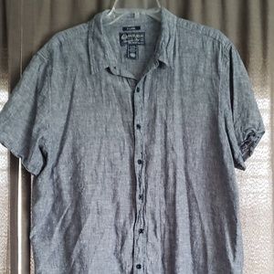 Short sleeve button up